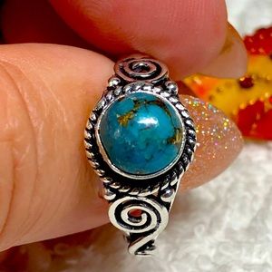 💍💕Blue turquoise with copper veining sterling ring-stamped 925 -8